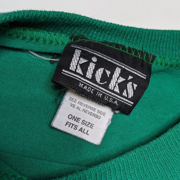 Vintage christmas graphic sleep t shirt - Picture 4 of 4